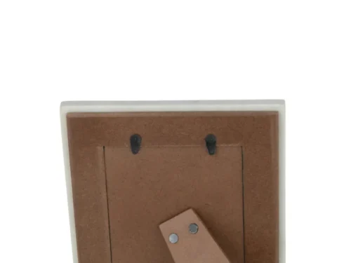 Achterkant van fotolijst Pruldek Marmer Wit met MDF, glas en steunstandaard, 21 x 26 cm