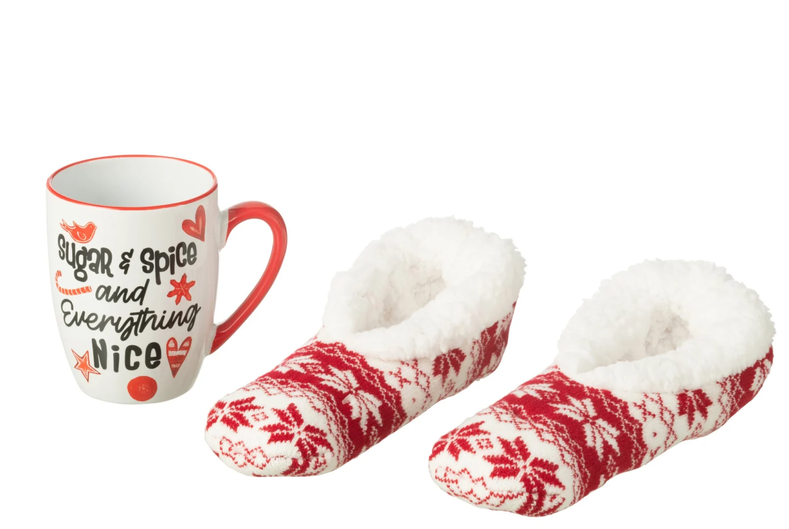 Mok Saube Keramiek Rood met kerstprint en twee rode wintersokken in feestelijke set
