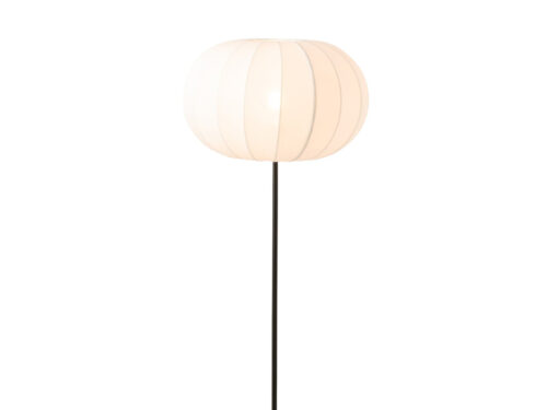 Witte Ceintund vloerlamp H125 cm met metalen frame, polyester kap en zwarte voet en snoer.