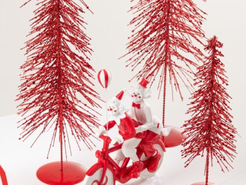 Rode glitter kerstboom Rildond kunststof H32 cm, compacte decoratieve kerstboom met ijzeren standaard