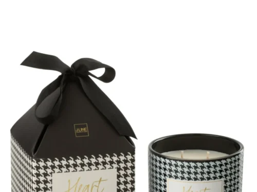 Geurkaars Ceesan Wit in zwart-wit cadeauverpakking, met balsem- en cedergeur en stijlvolle ribbelprint