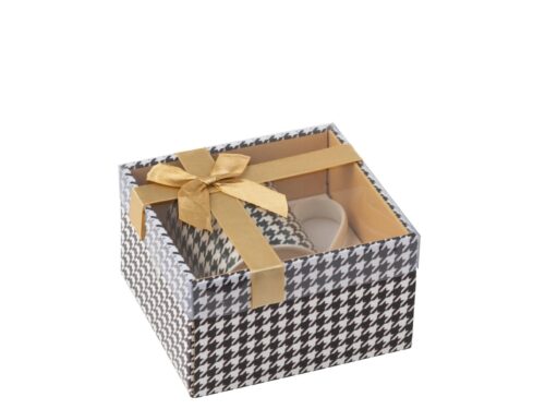 Mok Feemis porselein zwart met pied-de-poule dessin, verpakt in cadeauverpakking met goud lint