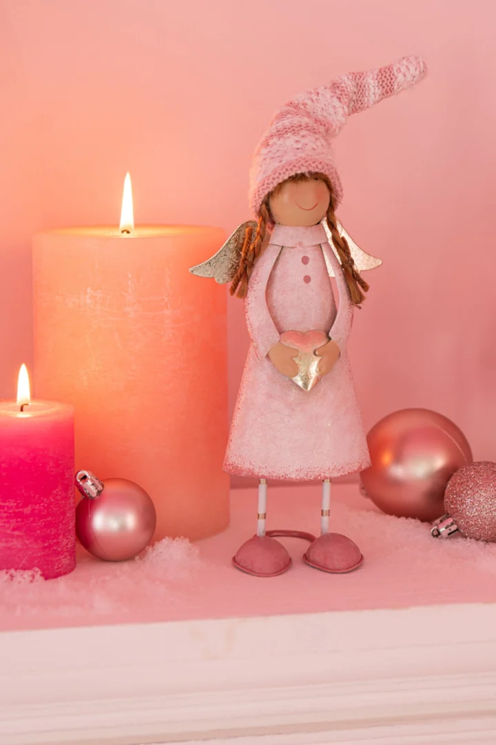 Decoratie Kliebonte Metaal Roze set van 2 met engelvorm, goudaccenten en zachte winterse uitstraling