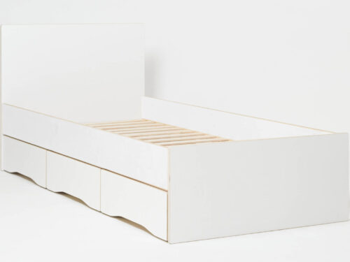 Bed Steidor wit HPL met 3 uittrekbare ladekasten en strak, modern design