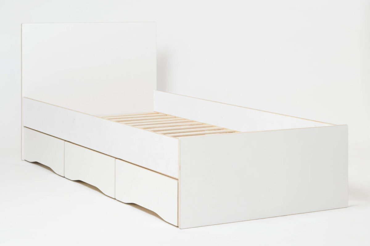 Bed Kletol wit HPL, robuust frame en 3 uittrekbare lades voor extra opbergruimte