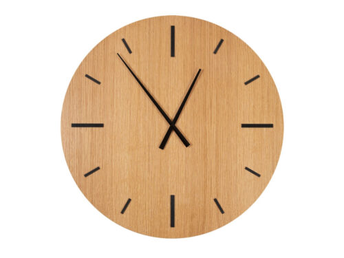 Wandklok Gannello met eikenfineer wijzerplaat, minimalistisch design en geruisloos uurwerk
