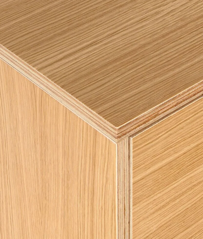 Dressoir Breelvia Naturel 150 cm met eikenfineer en berkenmultiplex, warme retro houtlook