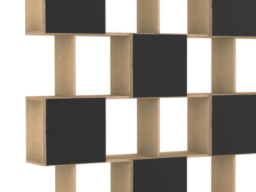 Wandplank Holdello 140 cm in medium eiken met zwarte vakken, strak en modern wandrek met open opbergruimte