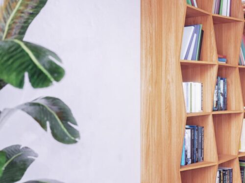 Gaasplank Zeelas Wit 211 cm eikenfineer boekenkast met open vakken en warme houten look