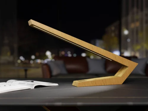 Tafellamp Satea H26 cm van massief eiken, slank en langwerpig design op tafelendracht met warme uitstraling