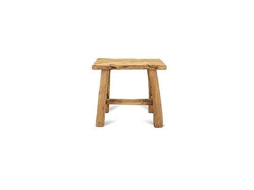 Bankje Gramik van antiek teak met robuuste uitstraling, compact als zitbankje, sidetable of bijzettafel