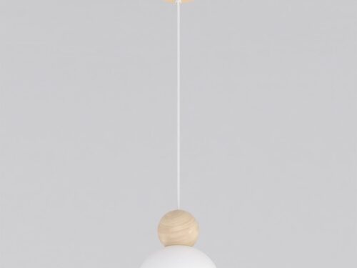 Hanglamp Gassia Wit met verstelbare hoogte, witte kap en natuurlijke houtdetails in Scandinavische stijl