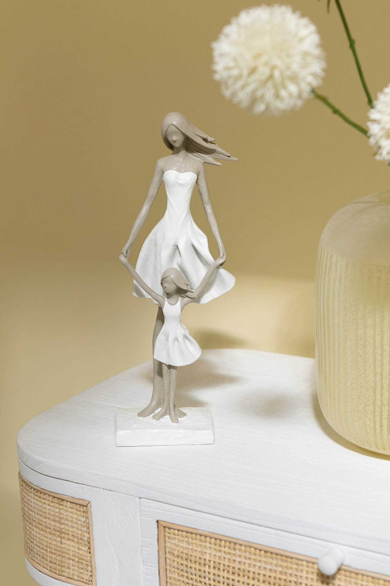 Beeld Kullira Steen Wit H32,5 cm