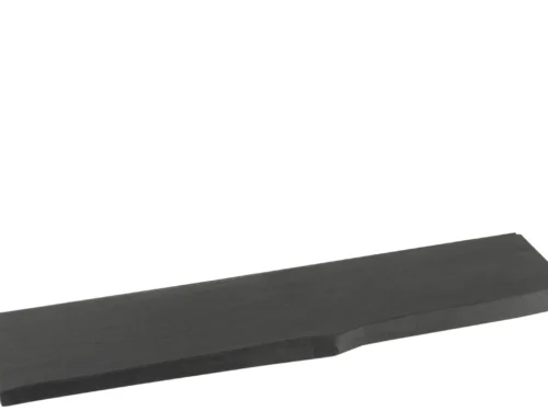 Wandplank Fladura van zwart mangohout, 115 cm lang, strak en slank ontwerp voor moderne wanddecoratie