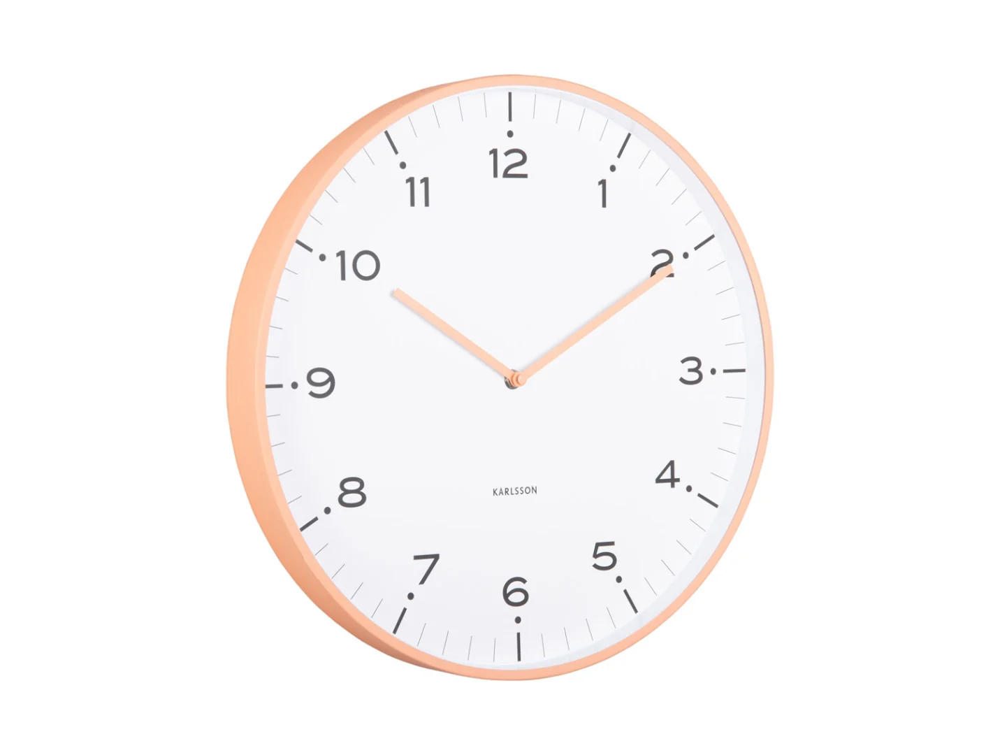 Wandklok Ludes Oranje met witte wijzerplaat, grote cijfers en strak minimalistisch ontwerp