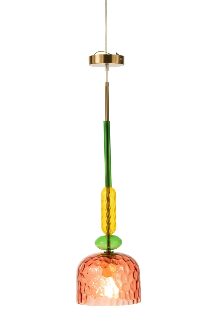 Plafondlamp Heris Glas met rode glazen kap, groene en gele accenten en gouden afwerking