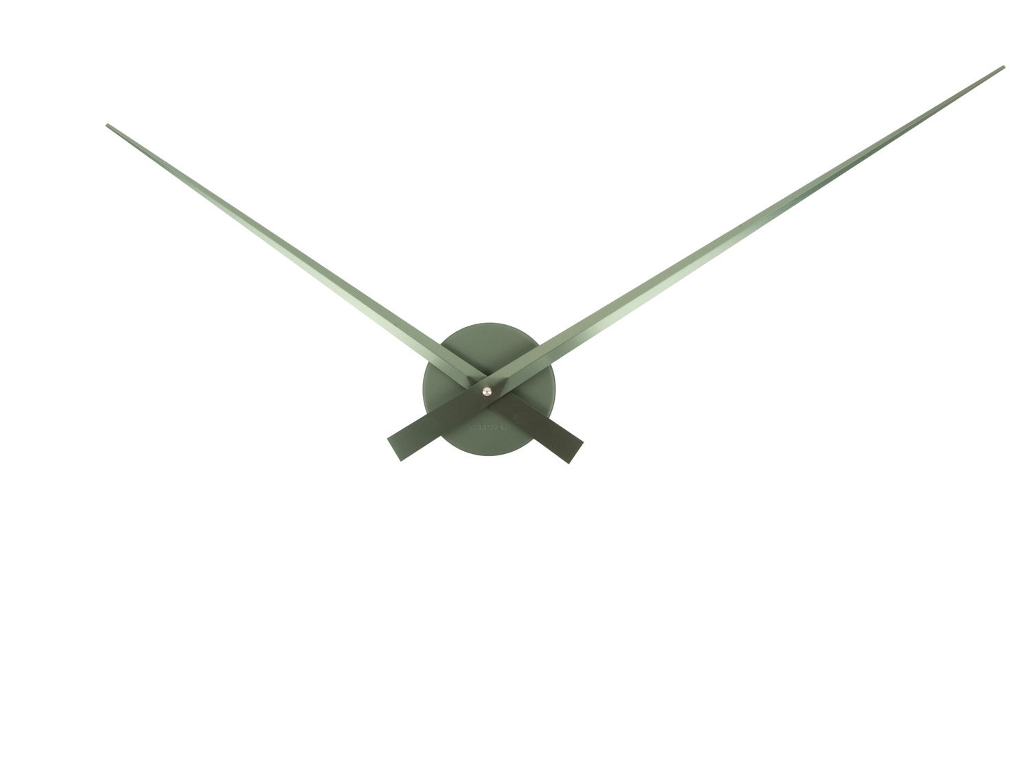 Wandklok Skaaldes Groen in jungle green metallic aluminium, modern met slanke wijzers en groot formaat