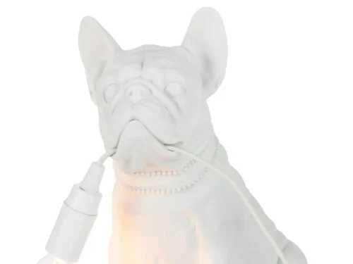 Teisko polyresin tafellamp in wit, hondvormig met E14 fitting en subtiele decoratieve ketting details