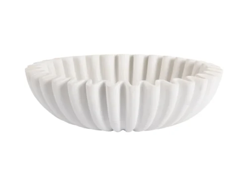 Witte Schaal Gidund polyresin van Present Time met golvende, decoratieve vorm