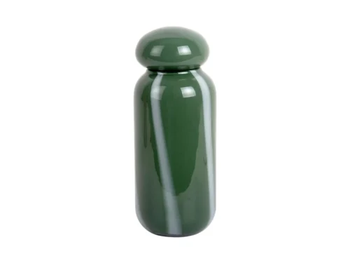 Groene Vaas Nelar H25 cm met glanzende afwerking en subtiele witte streepaccenten