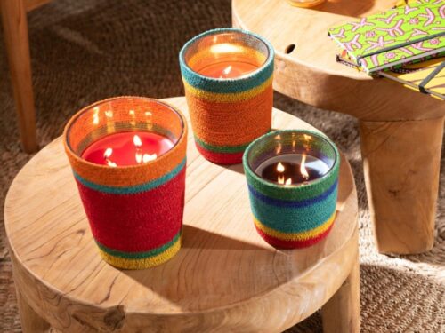 Set van 2 Geurkaars Preensora in meerkleurig glas met rieten afwerking en warme Woody Aurora-geur