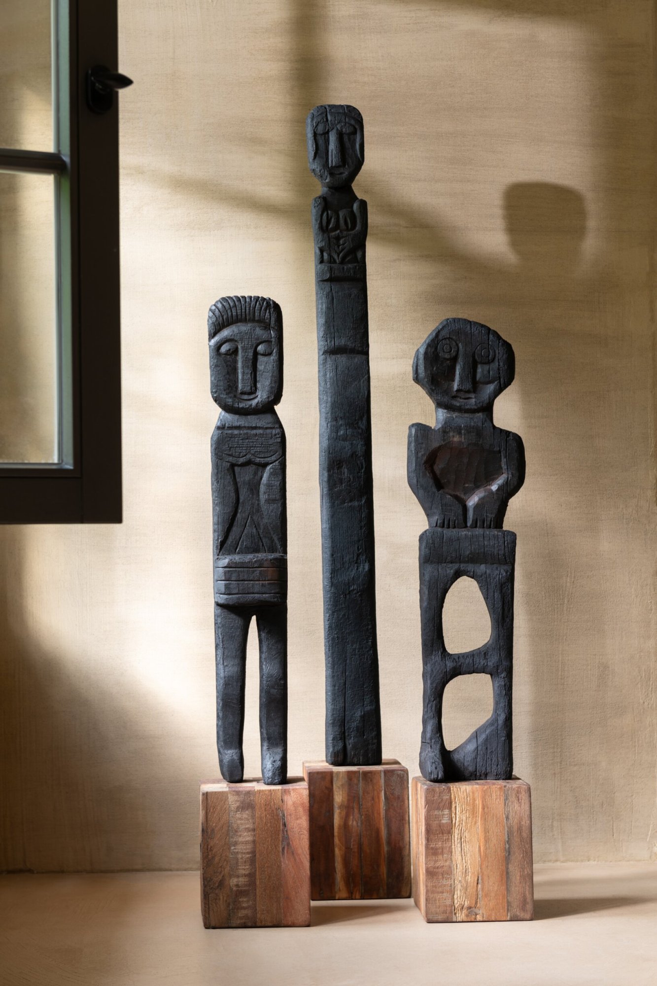 Beeld Jeeldo Hout Zwart H115 cm