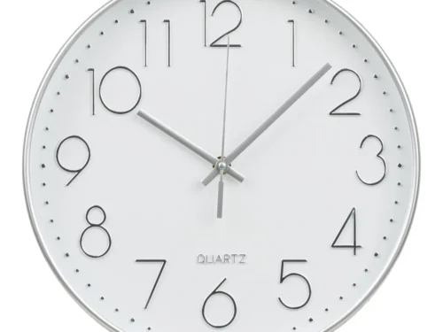 Wandklok Teedil Zilver met glazen front, stille quartz uurwerk en strak zilverkleurig design