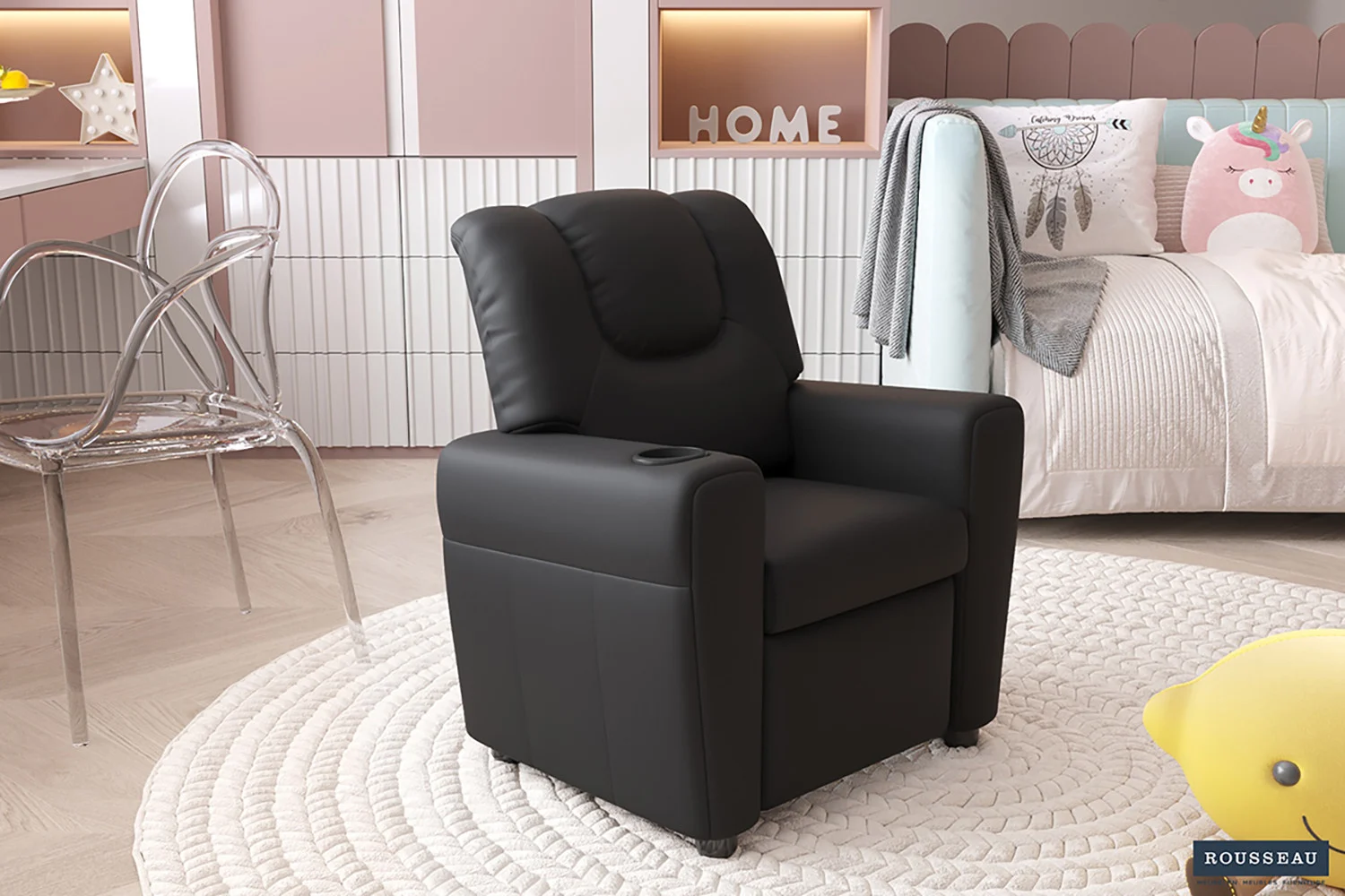Woonaccessoire Sieldak Zwart, compacte zwarte fauteuil met bekerhouder in kinderkamerstijl