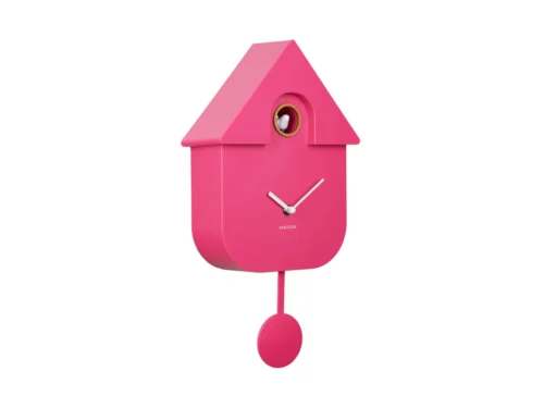Karlsson Wandklok Praldel helder roze met huisvorm, metalen pendel en minimalistisch design