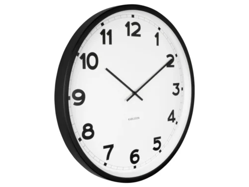 Wandklok Roorral Wit met zwart-witte wijzerplaat, grote cijfers en minimalistisch design