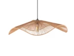 Hanglamp Reirdonte Papier met golvende natuurlijke kap en luchtig open ontwerp in warme houttint