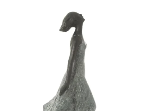 Beeld Traarena polyresin, meerkleurig damesfiguur met lang silhouet, 38 cm hoog, decoratief woonaccessoire