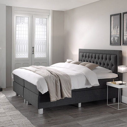Boxspring Fleivek Antraciet 180x200 met hoofdbord, matras en onderbox in luxe slaapkamerstijl