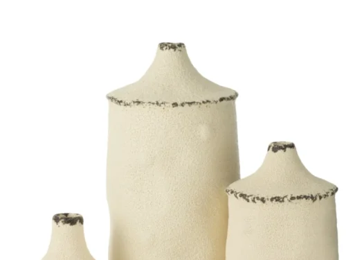 Set van drie Bay steengoed vazen in wit met zwarte rand, slank en meerkleurig ontwerp, H40,5 cm
