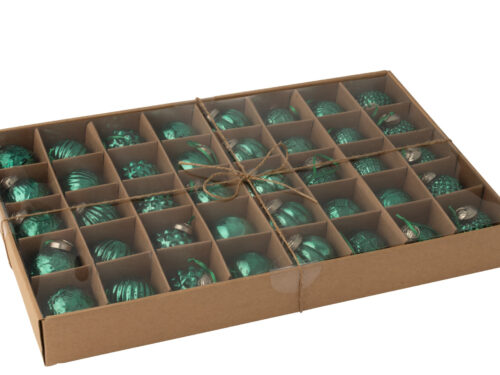 Opbergdoos Peris glas groen, gevuld met 24 groene kerstballen in vakverpakking en jute strik
