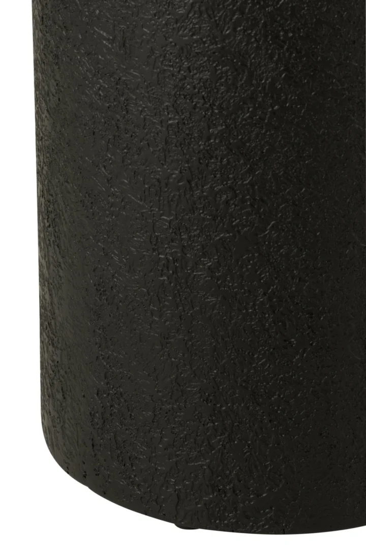 Woonaccessoire Raunos zwart MDF voetstuk met strakke vorm en matte, textuurafwerking