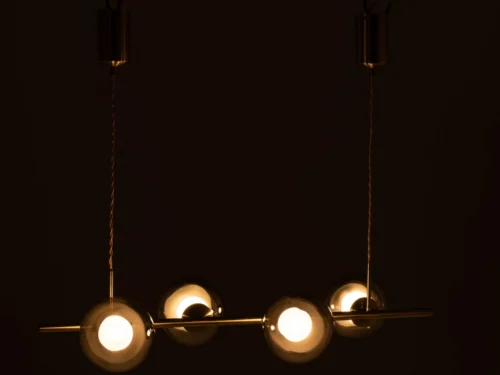 Hanglamp Prassio Goud met vier warme lichtpunten en goudkleurige afwerking