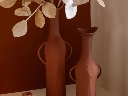 Soliflorevaas Moolvella aluminium bruin met terracotta-effect en elegante handgreepdetails