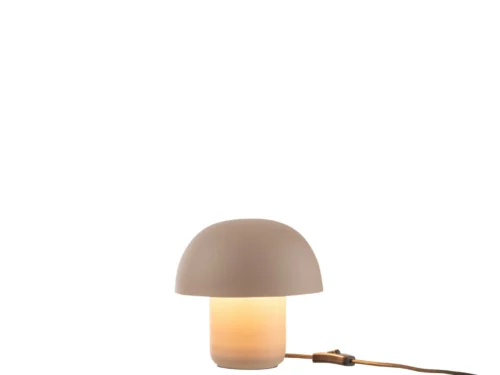 Tafellamp Peellum Beige H20 cm met afgeronde kap, warme lichtuitstraling en compact ijzeren design
