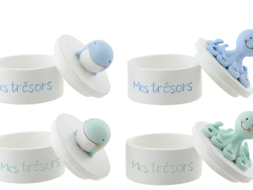 Brinsar decoratiefiguren set van 4 in blauw en mint, polyresin doosjes met lieve babyfiguurtjes en tekst Mes trésors