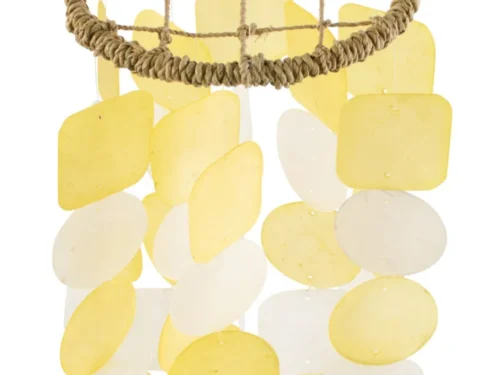 Decoratiehanger Nonsia Capiz Geel met gevlochten ring en hangende schelpschijven in natuurlijke uitstraling