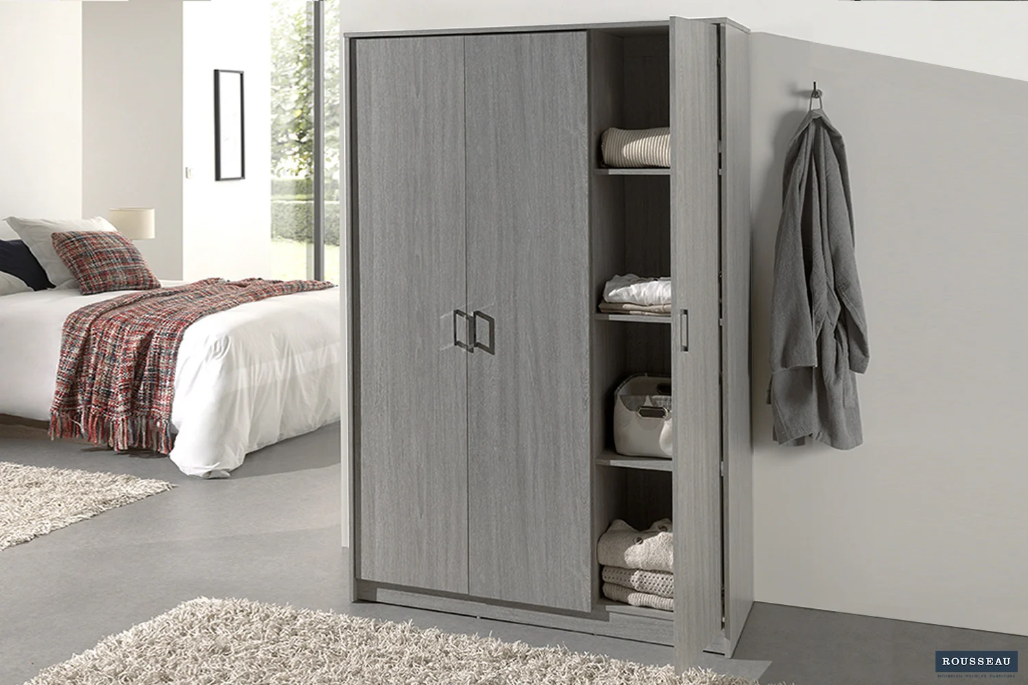 Kledingkast Kierrand 117,5 cm met grijze houtlook, 3 planken en ruime opbergruimte in de slaapkamer