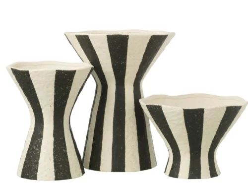 Steengoedvaas Sloovesta wit met zwart gestreept design, hoge brede vorm en 100% steengoed