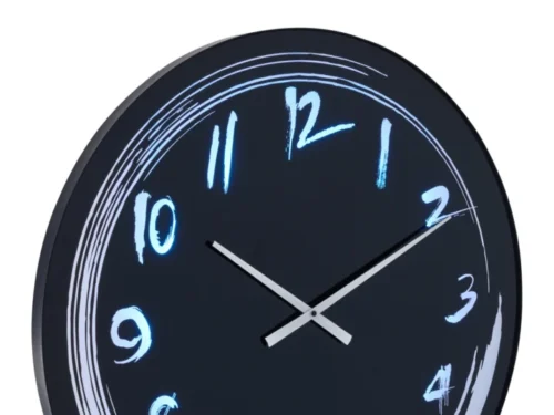 Wandklok Fiernol Zwart met blauw LED-licht, glazen wijzerplaat en modern design