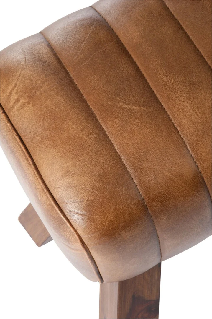 Stooves Leer Bruin gymbank met bruin leer en sheeshamhouten poten, warm en stoer design