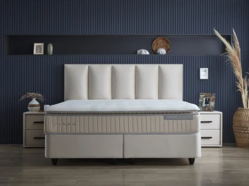 Boxspring Maudero Beige 140x200 met zacht fluwelen look, hoog hoofdbord en luxe hybride matras