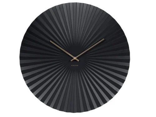 Wandklok Zinsone zwart van Karlsson, met waaierreliëf, minimalistisch design en goudkleurige wijzers