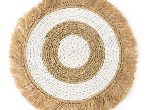 Ronde Placemat Gossino zeegras naturel en raffia met witte en beige ringen en speelse franjes