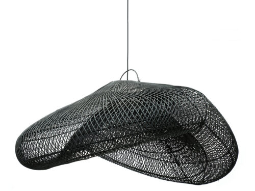 Hanglamp Zallora Rotan zwart met luchtig vlechtwerk en grote organische vorm