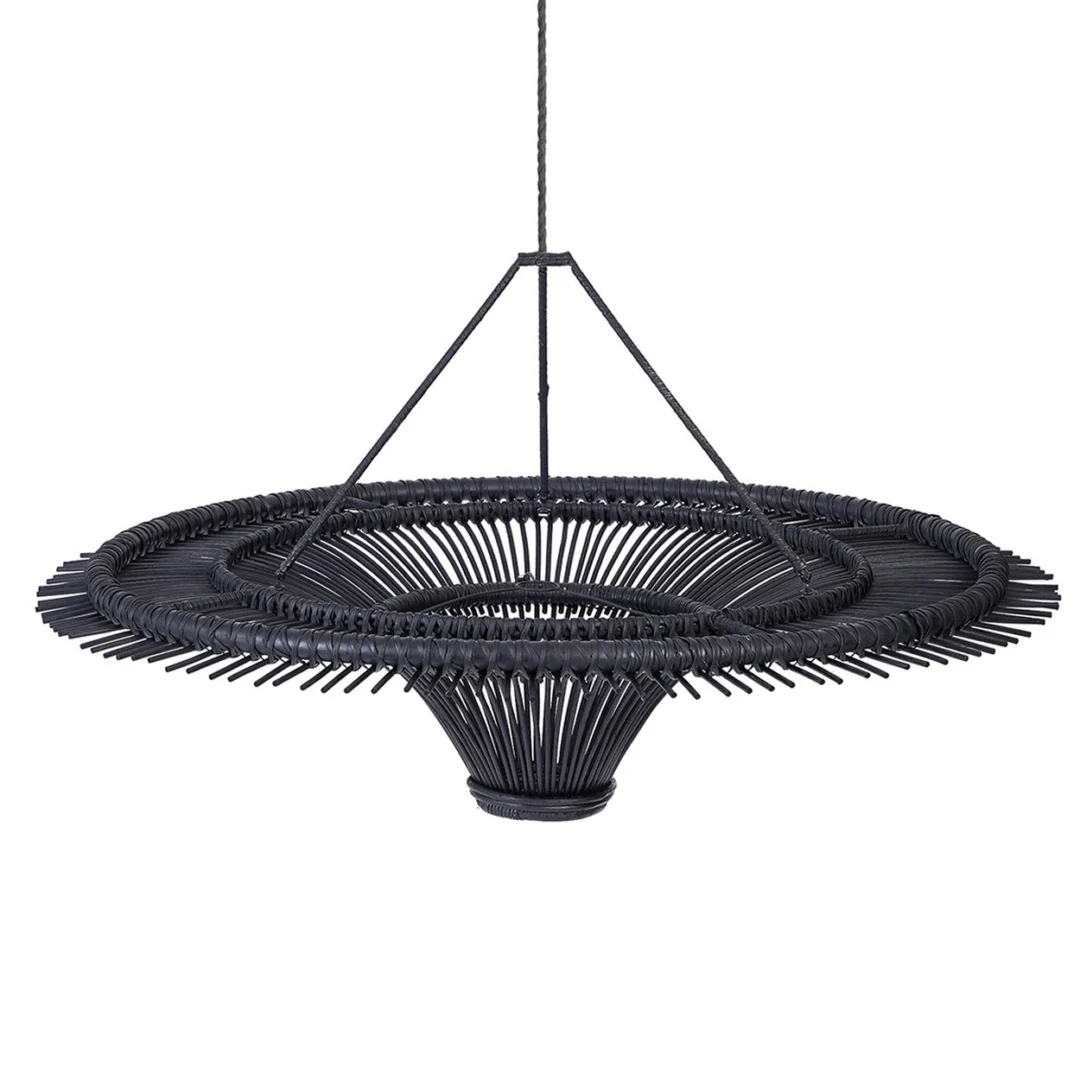 Hanglamp Haanis Rotan zwart, XXL open gevlochten koepelvorm met luchtige uitstraling